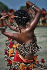 Artes Escénicas en Linea 3 La Danza, Cuando el cuerpo habló antes de las palabras